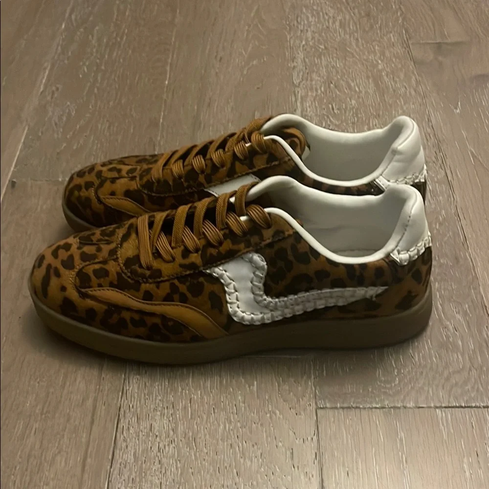 Leopard Print Sneakers with White Details and stitch detail, rubber sole - Picture 4 of 9